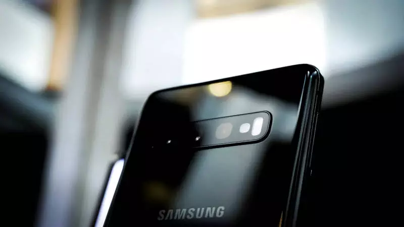 Części serwisowe do Samsunga Galaxy S10